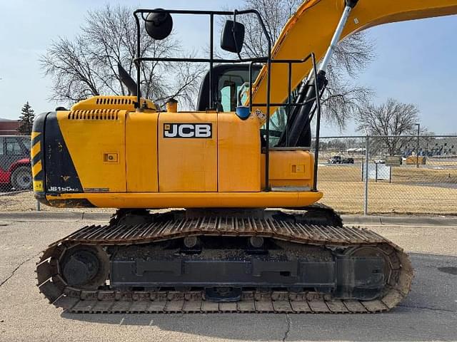 Image of JCB JS160NLC equipment image 1