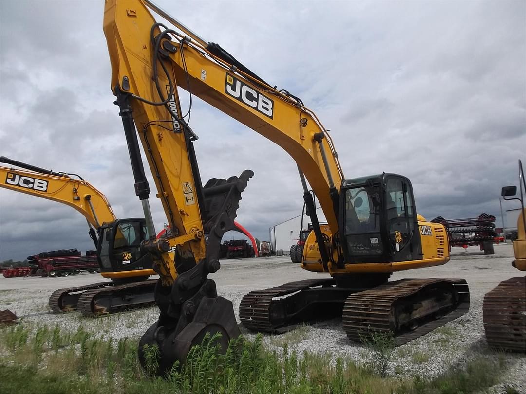 Image of JCB JS220LC Primary image