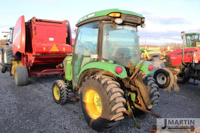 Image of John Deere 3033R equipment image 3