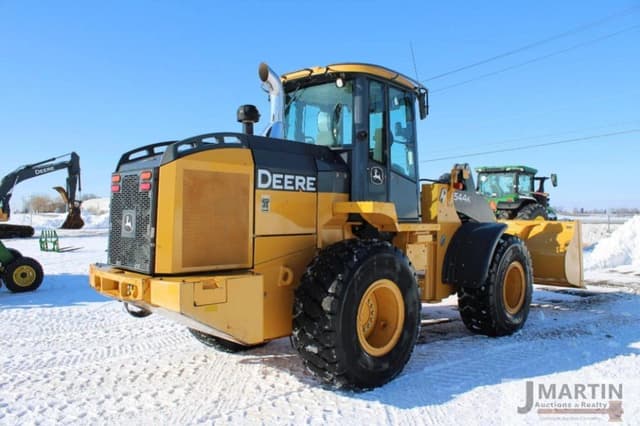 Image of John Deere 544K equipment image 2