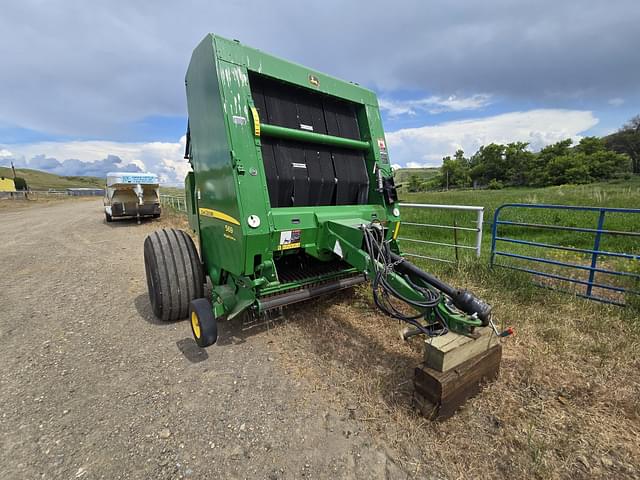Image of John Deere 569 equipment image 1