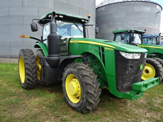 Image of John Deere 8245R equipment image 1