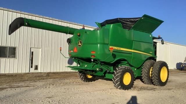 Image of John Deere S670 equipment image 2