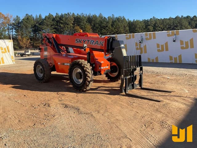 Image of JLG 6042 equipment image 2