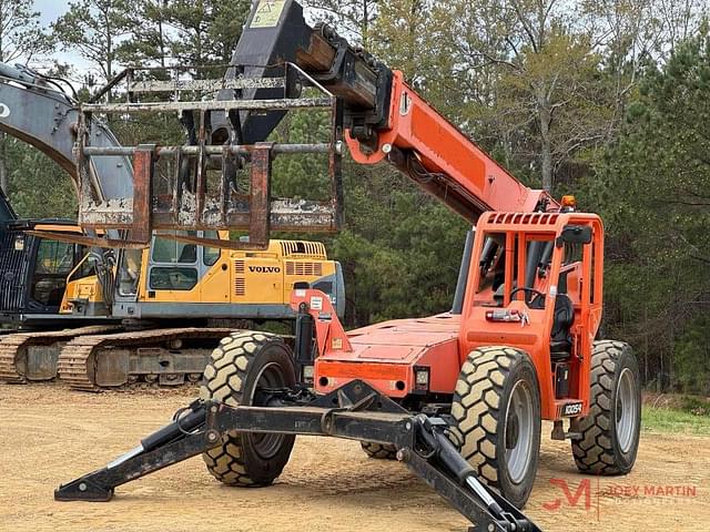 Image of JLG 10054 equipment image 1