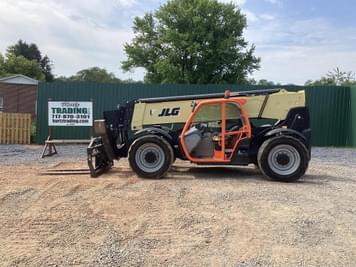 Main image JLG 1055