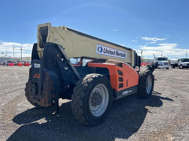 Image of JLG 1055 equipment image 2