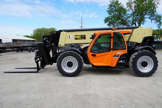 Image of JLG 1255 equipment image 1