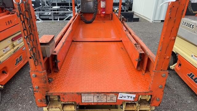 Image of JLG 1930ES equipment image 4