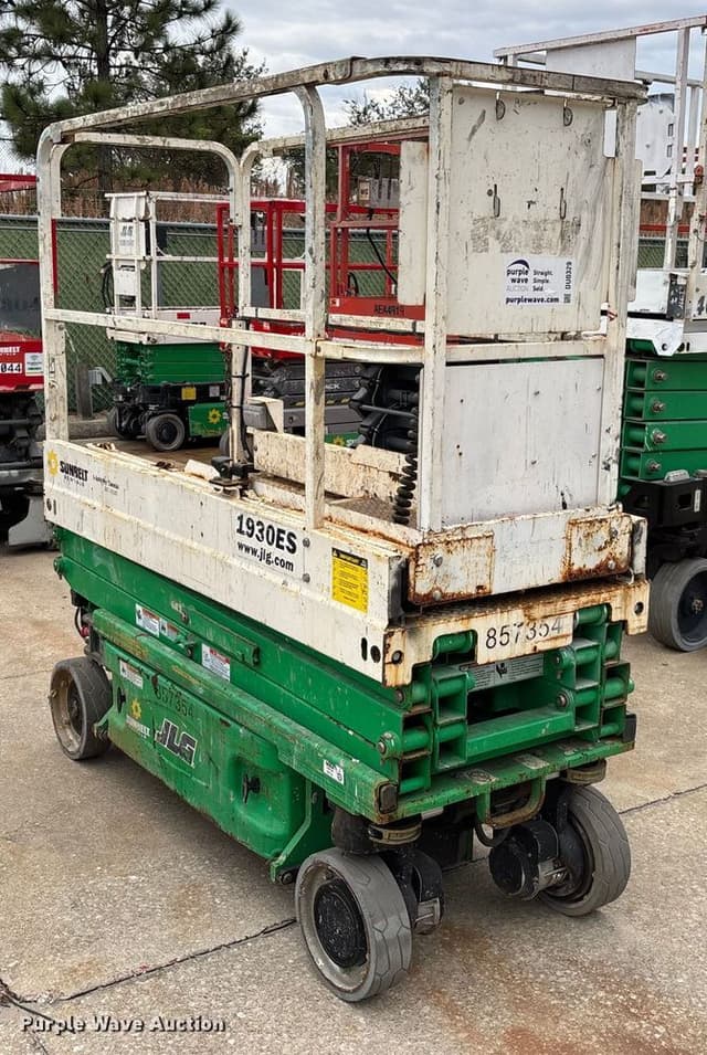 Image of JLG 1930ES equipment image 2