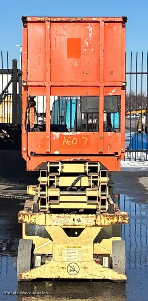 Image of JLG 1932RS equipment image 1