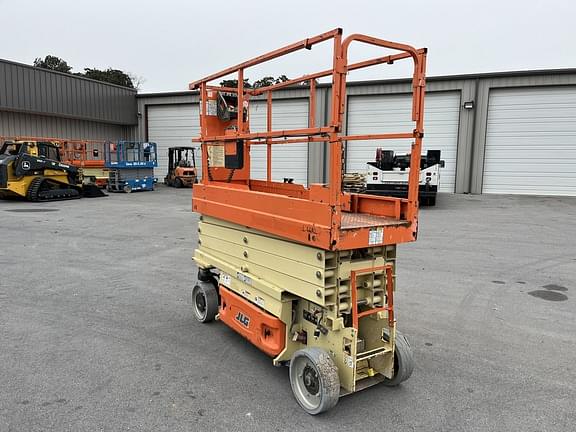 Image of JLG 2632ES equipment image 4