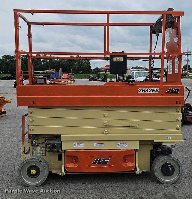 Image of JLG 2632ES equipment image 3