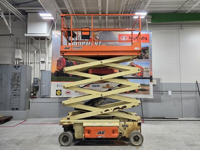 Image of JLG 2646ES equipment image 1