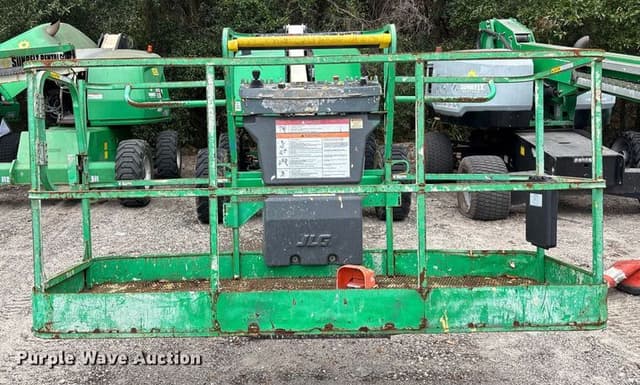 Image of JLG 400S equipment image 1