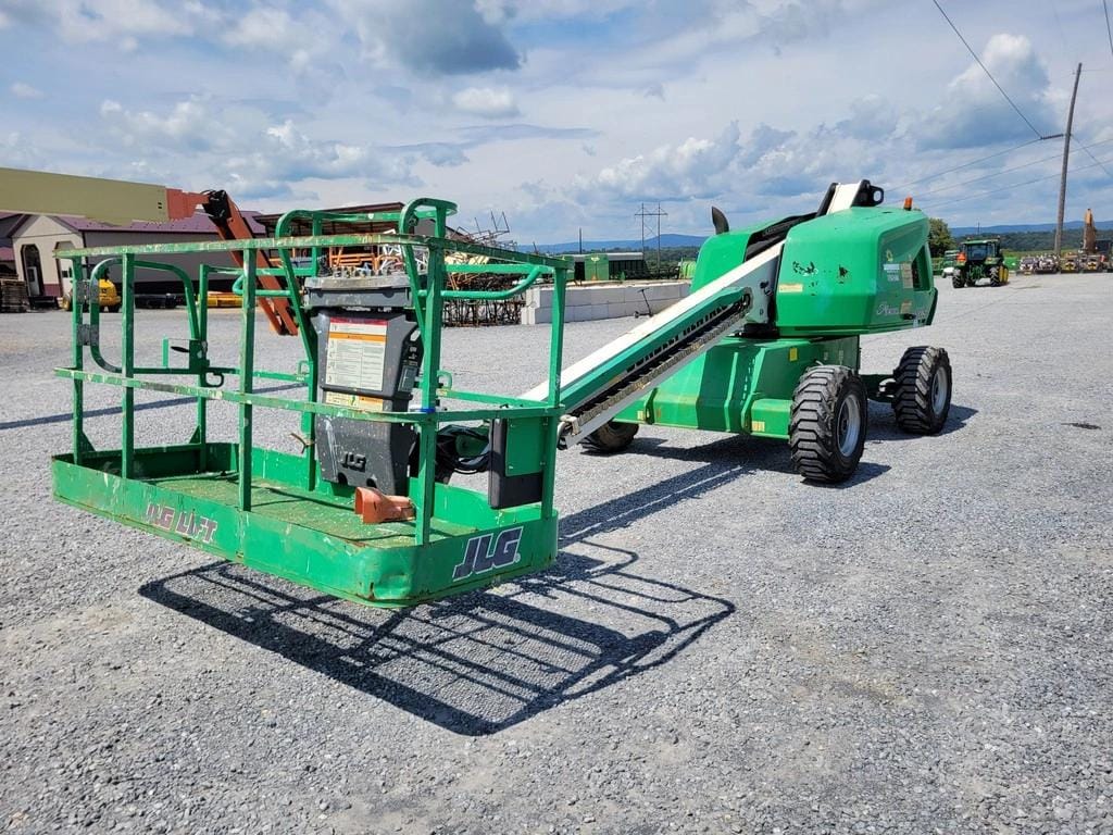 2016 JLG 400S Equipment Image0