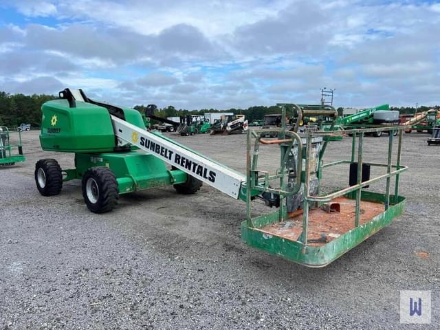 Image of JLG 400S equipment image 3