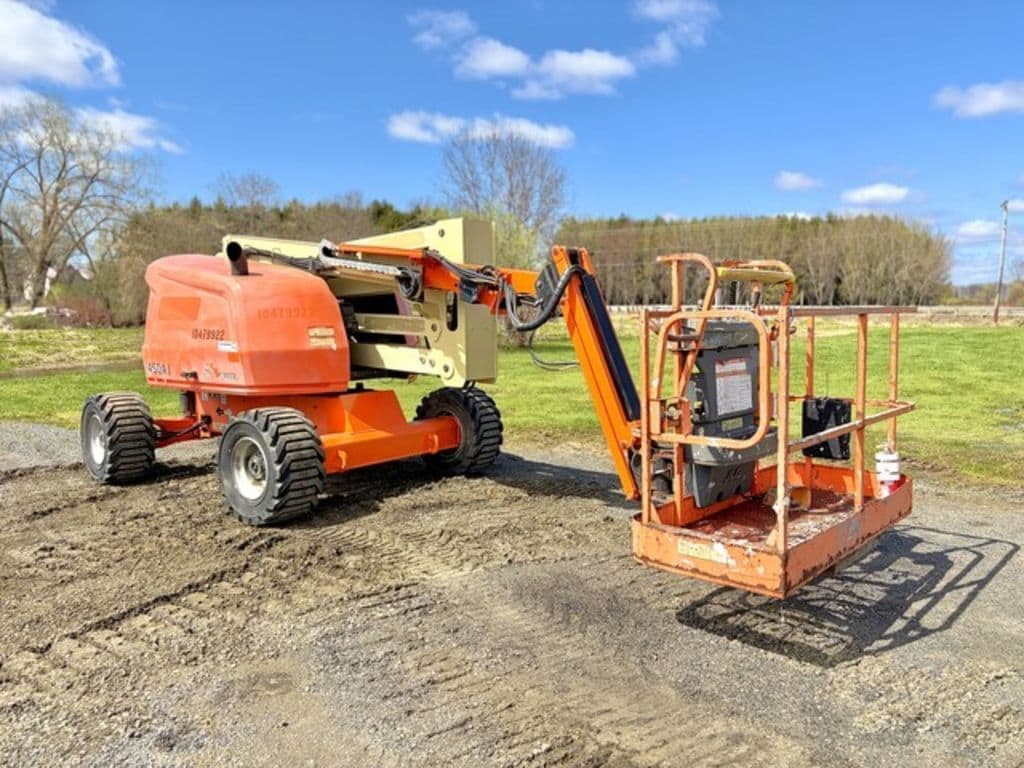 Image of JLG 450AJ Primary image