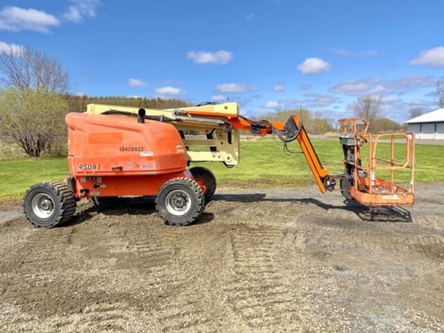 Image of JLG 450AJ equipment image 2