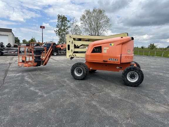 Image of JLG 450AJ equipment image 1