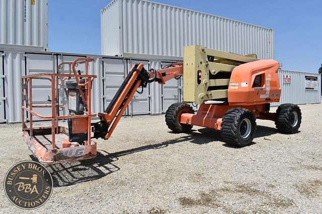 Image of JLG 450AJ equipment image 2