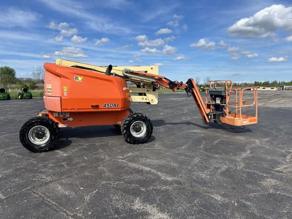 Image of JLG 450AJ equipment image 2