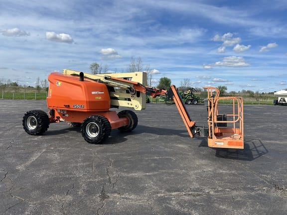 2016 JLG 450AJ Equipment Image0