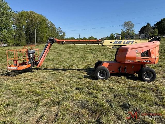 Image of JLG 460SJ equipment image 1