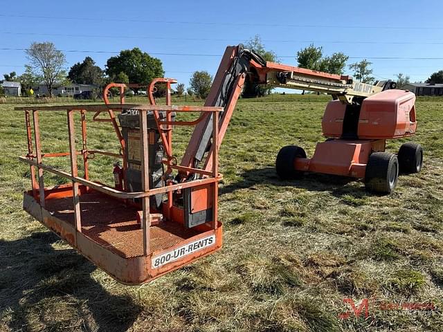 Image of JLG 460SJ equipment image 2