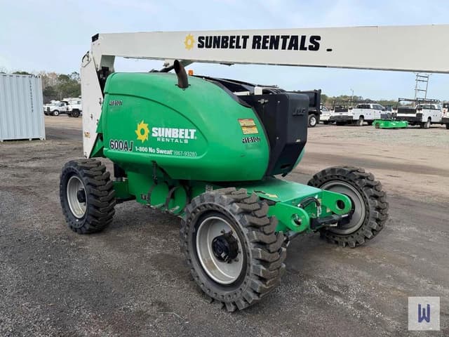 Image of JLG 600AJ equipment image 3