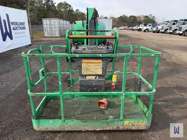 Image of JLG 600AJ equipment image 1