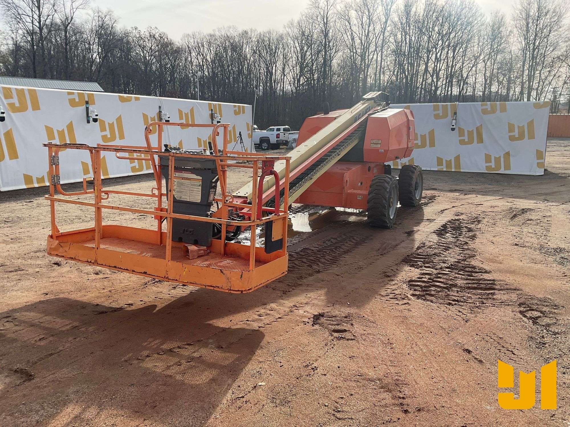 2016 JLG 600S Equipment Image0