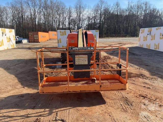 Image of JLG 600S equipment image 1