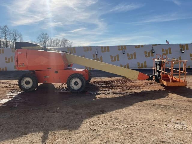 Image of JLG 600S equipment image 3