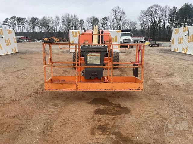 Image of JLG 600S equipment image 1