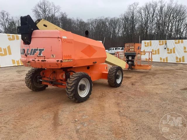 Image of JLG 600S equipment image 4