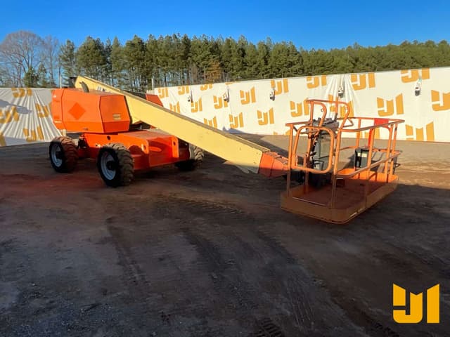 Image of JLG 600S equipment image 2