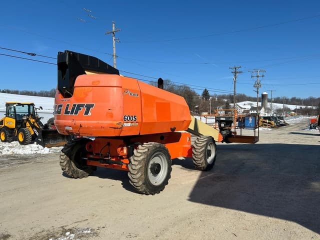 Image of JLG 600S equipment image 3