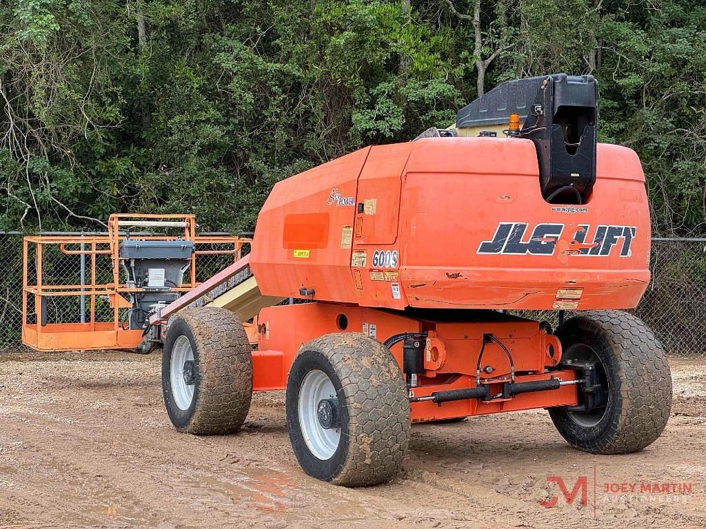 Image of JLG 600S Primary image