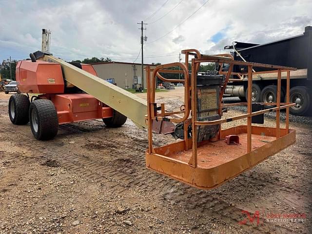 Image of JLG 600S equipment image 3