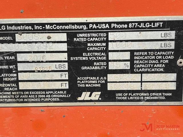 Image of JLG 600S equipment image 4