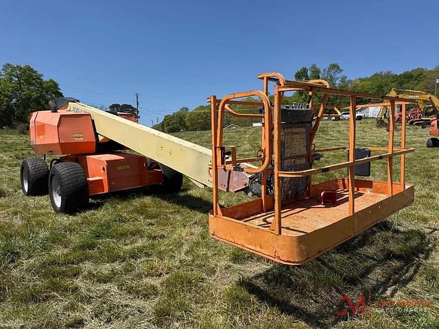 Image of JLG 600S equipment image 3