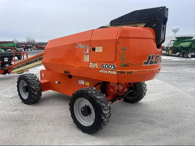 Image of JLG 600S equipment image 3