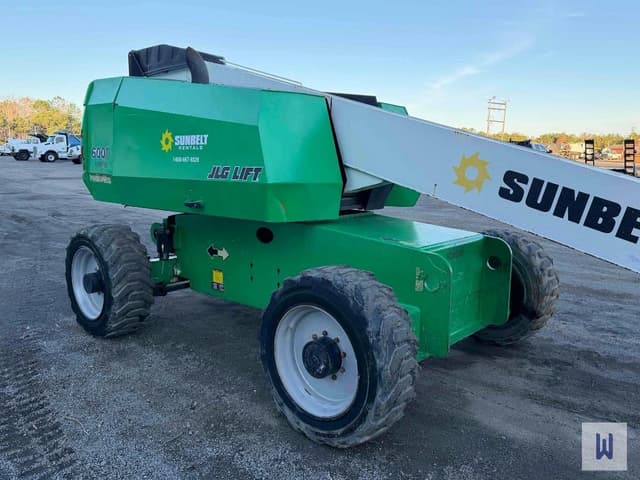 Image of JLG 600S equipment image 3