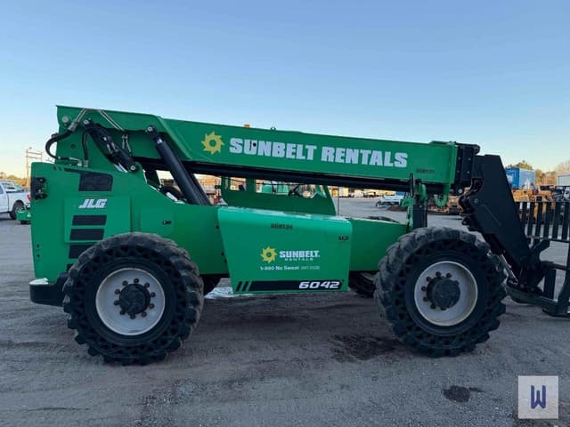 Image of JLG 6042 equipment image 4