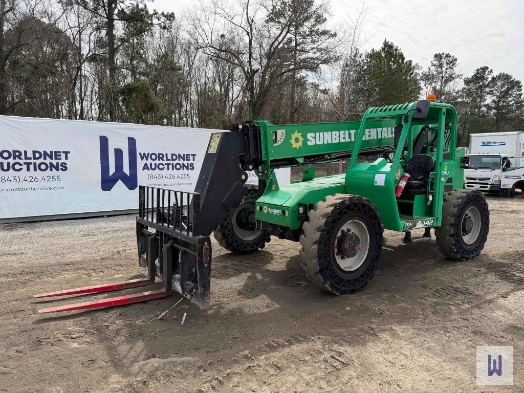 2016 JLG 6042 Equipment Image0