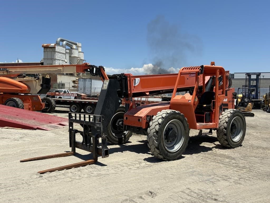 2016 JLG 6042 Equipment Image0