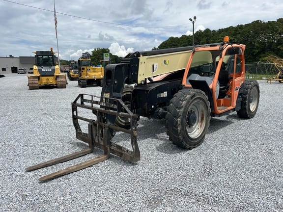 2016 JLG 642 Equipment Image0