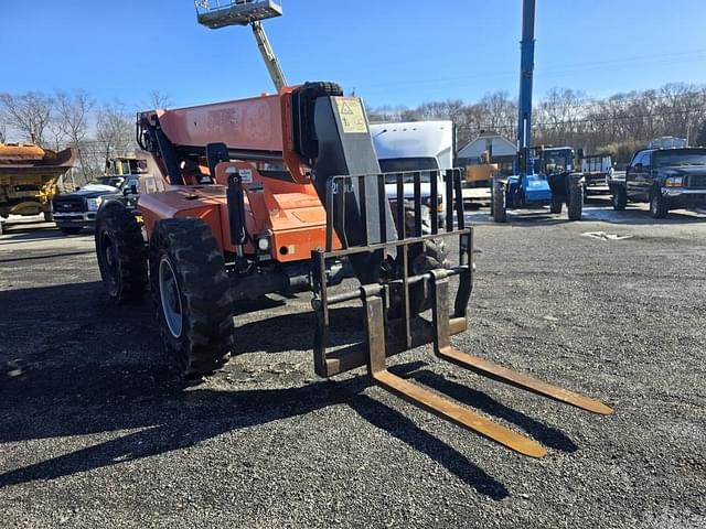 Image of JLG 8042 equipment image 3