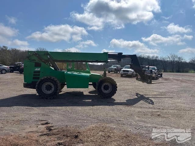 Image of JLG 8042 equipment image 3